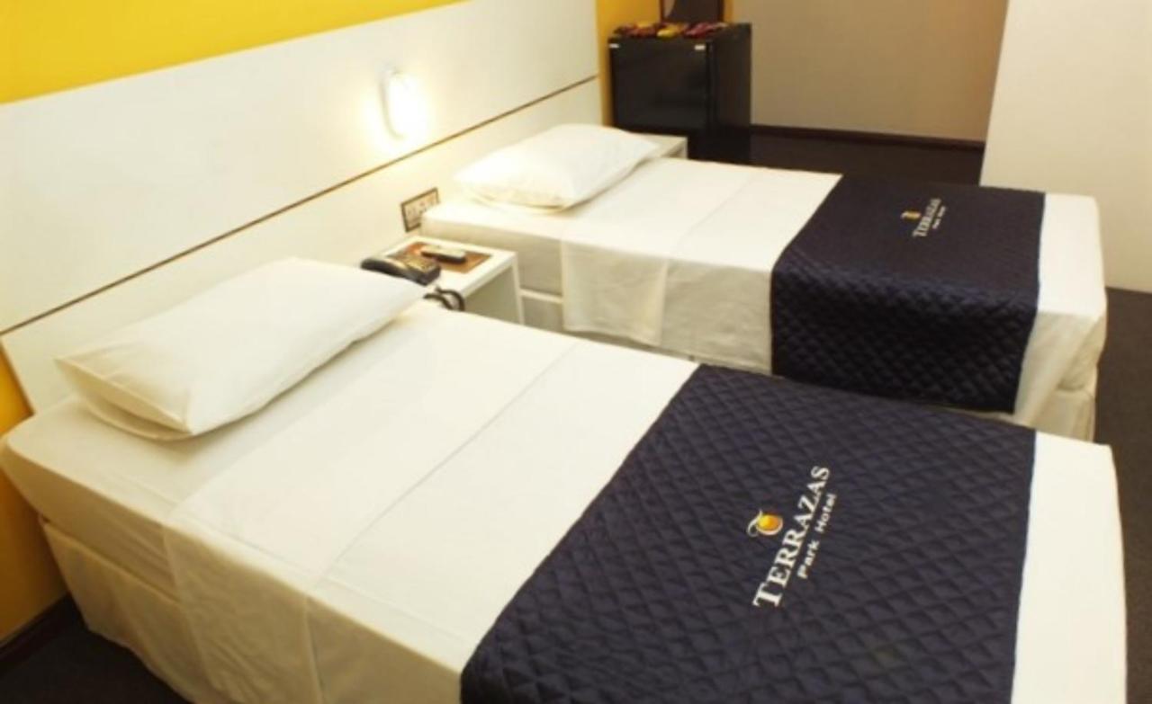 Terrazas Hotel Curitiba Luaran gambar