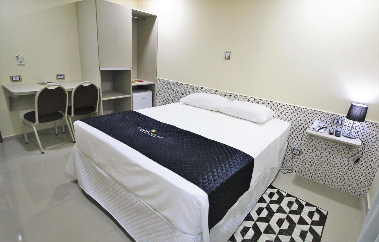 Terrazas Hotel Curitiba Luaran gambar